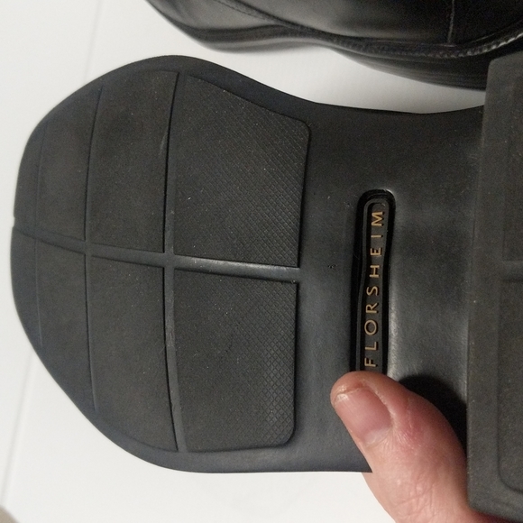Florsheim Black Leather Loafers Men's Size 13D - Picture 12 of 13